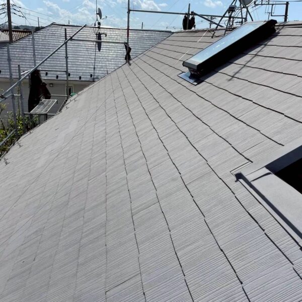 川崎市にて雨漏り修理・屋根修理〈トップライトからの雨漏り〉の施工前写真