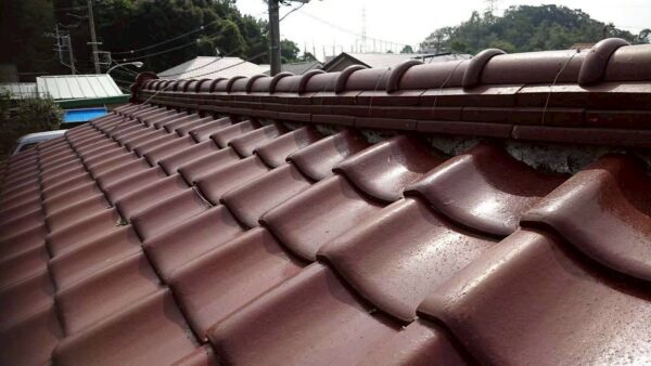 川崎市にて瓦屋根修理〈和瓦の補修・漆喰工事〉の施工前写真